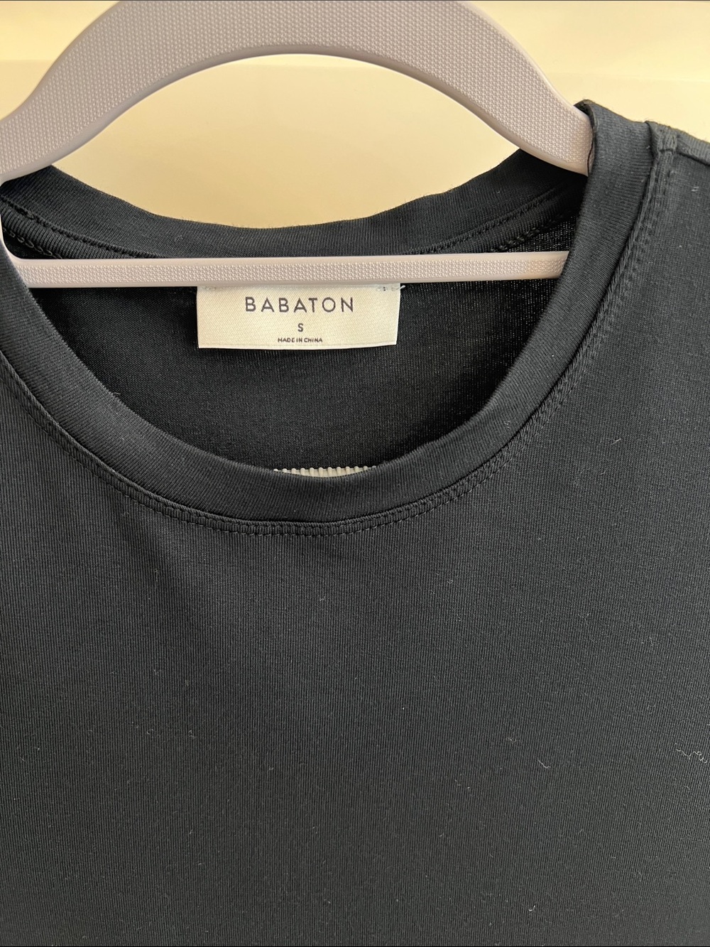 NWT Aritiza Babaton Everyday T-Shirt cropped - Picture 5 of 8